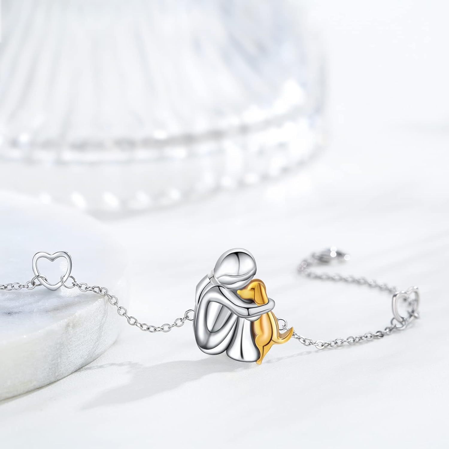 Kutsika – Elegant Bracelet