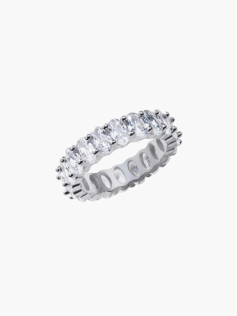 Oval – Elegant Ring