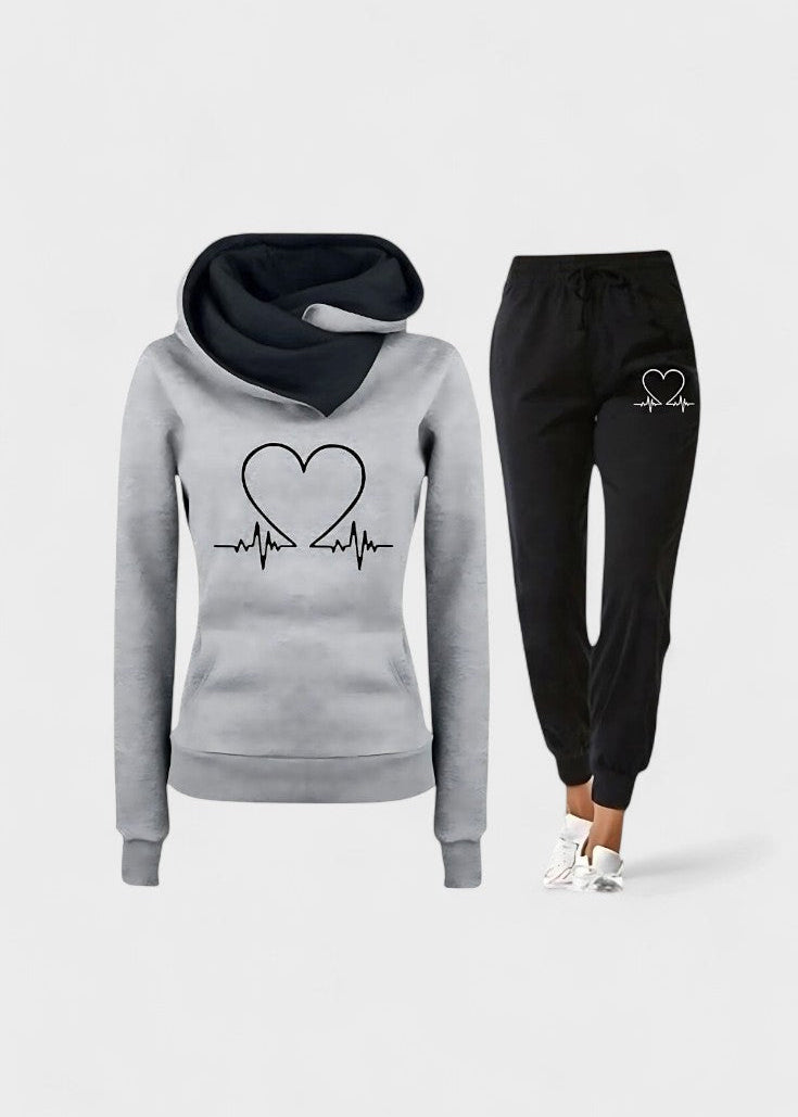 Claire | Set