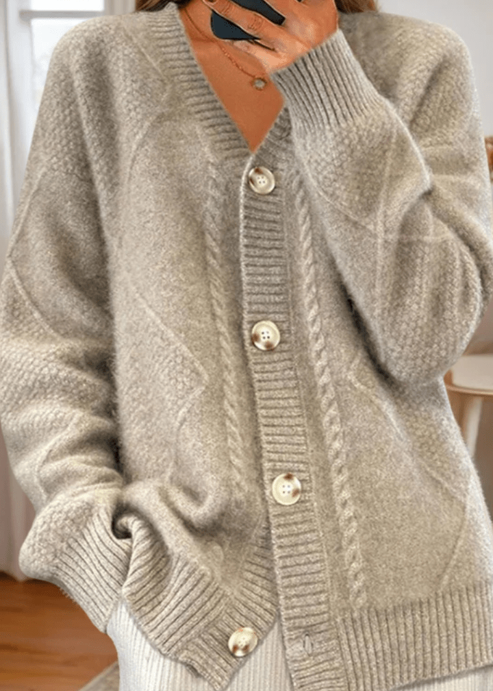 Klára | Knitted cardigan with fine texture