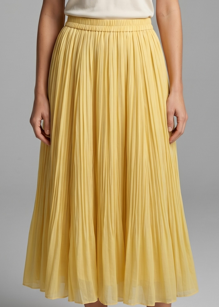 Women's Maxi Skirt with Elastic Waistband and Pleated Surface