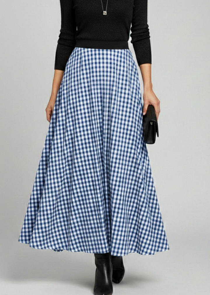 Women’s Maxi Skirt with High Waist and Check Pattern