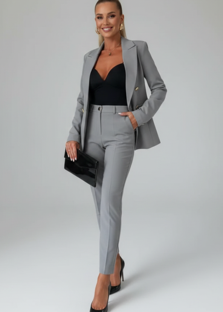 Charlotte | Women’s Suit Set with Buttoned Jacket and Straight-Leg Trousers