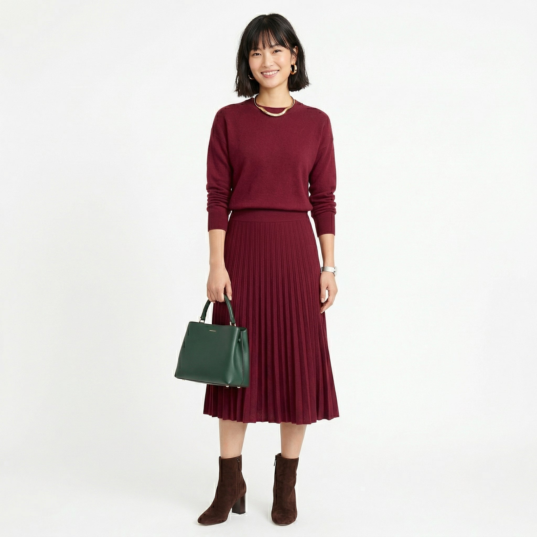 Filipa | Knit Set and Pleated Skirt