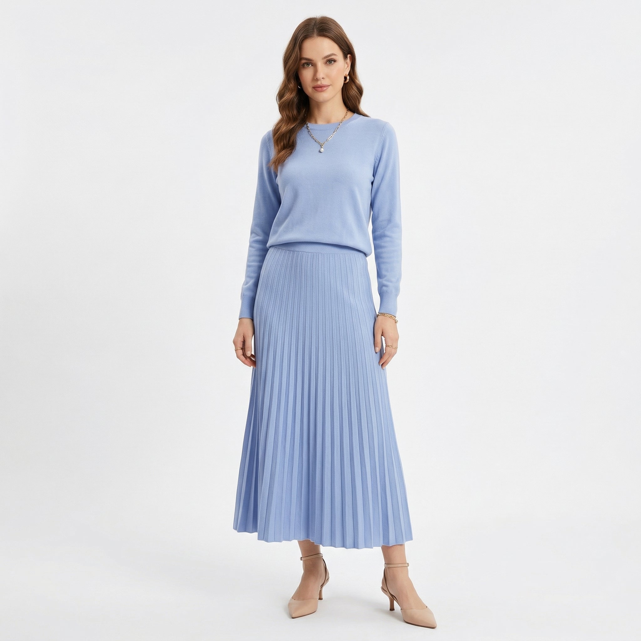 Filipa | Knit Set and Pleated Skirt
