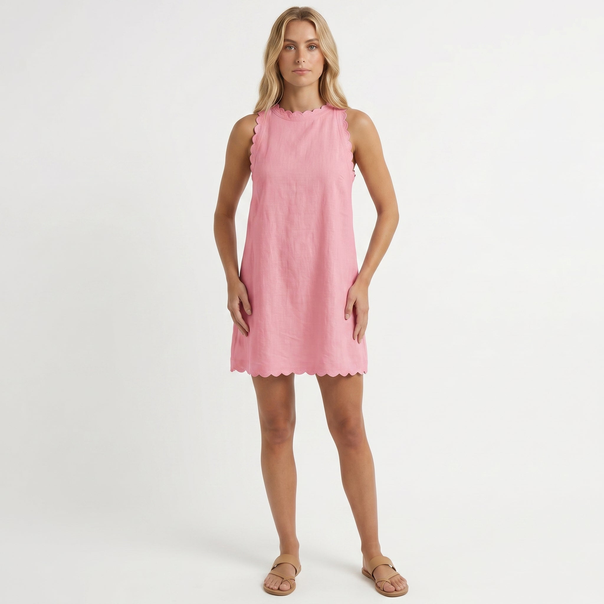 Paula | Dress with Style and Lightness