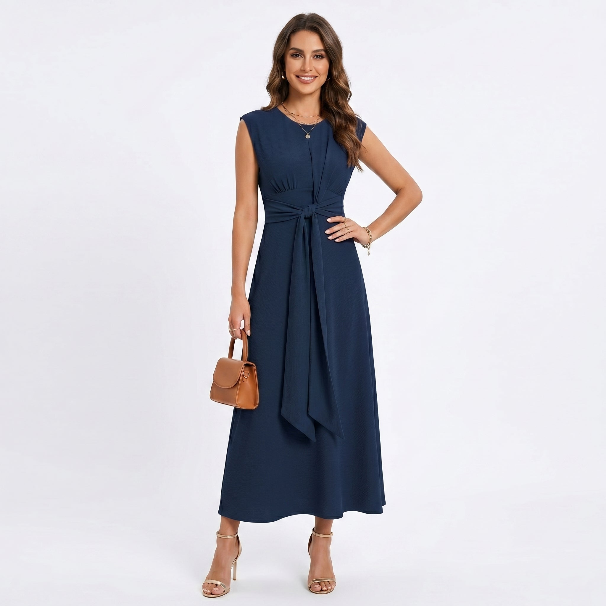 Emilie | Elegant sleeveless maxi dress with round neckline