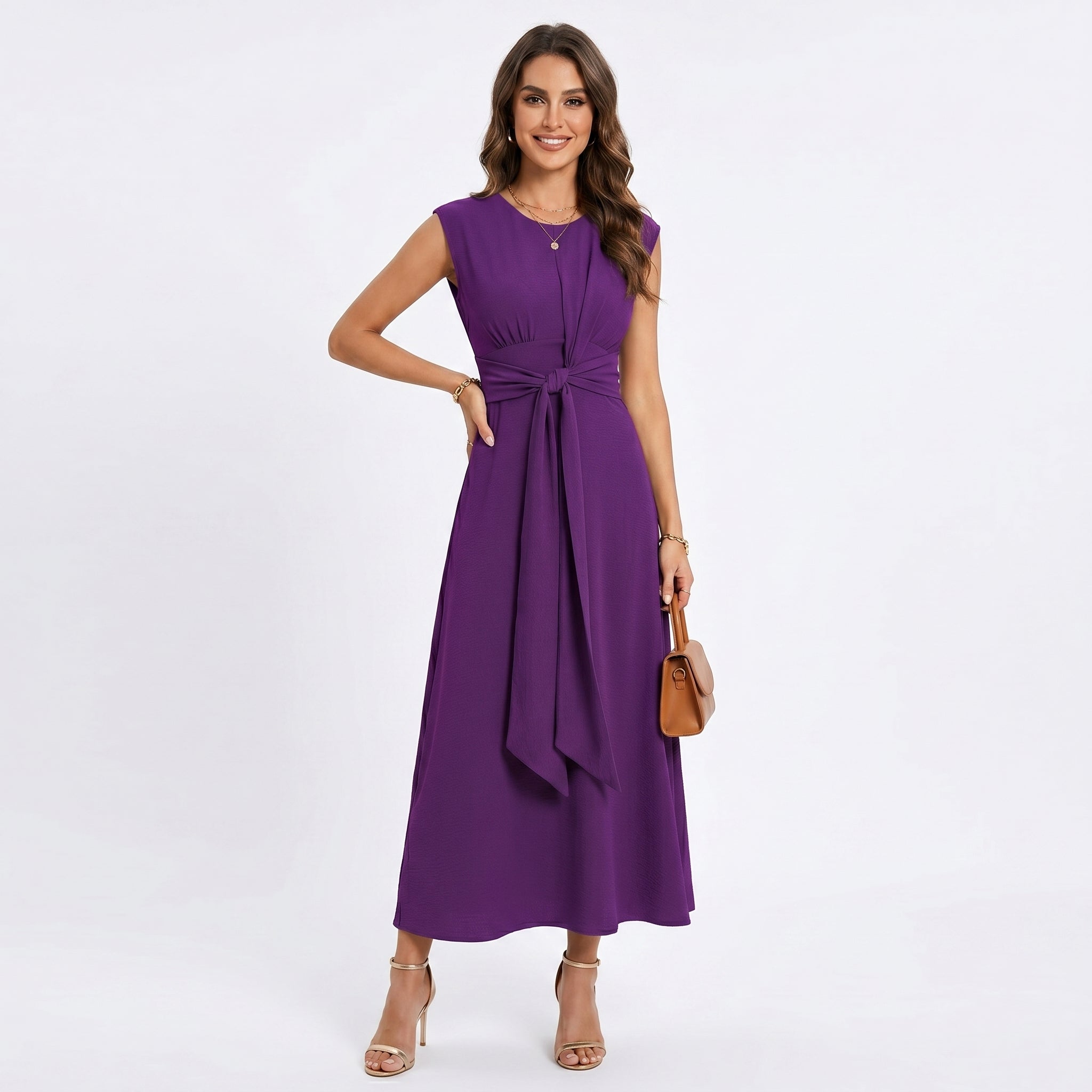 Emilie | Elegant sleeveless maxi dress with round neckline