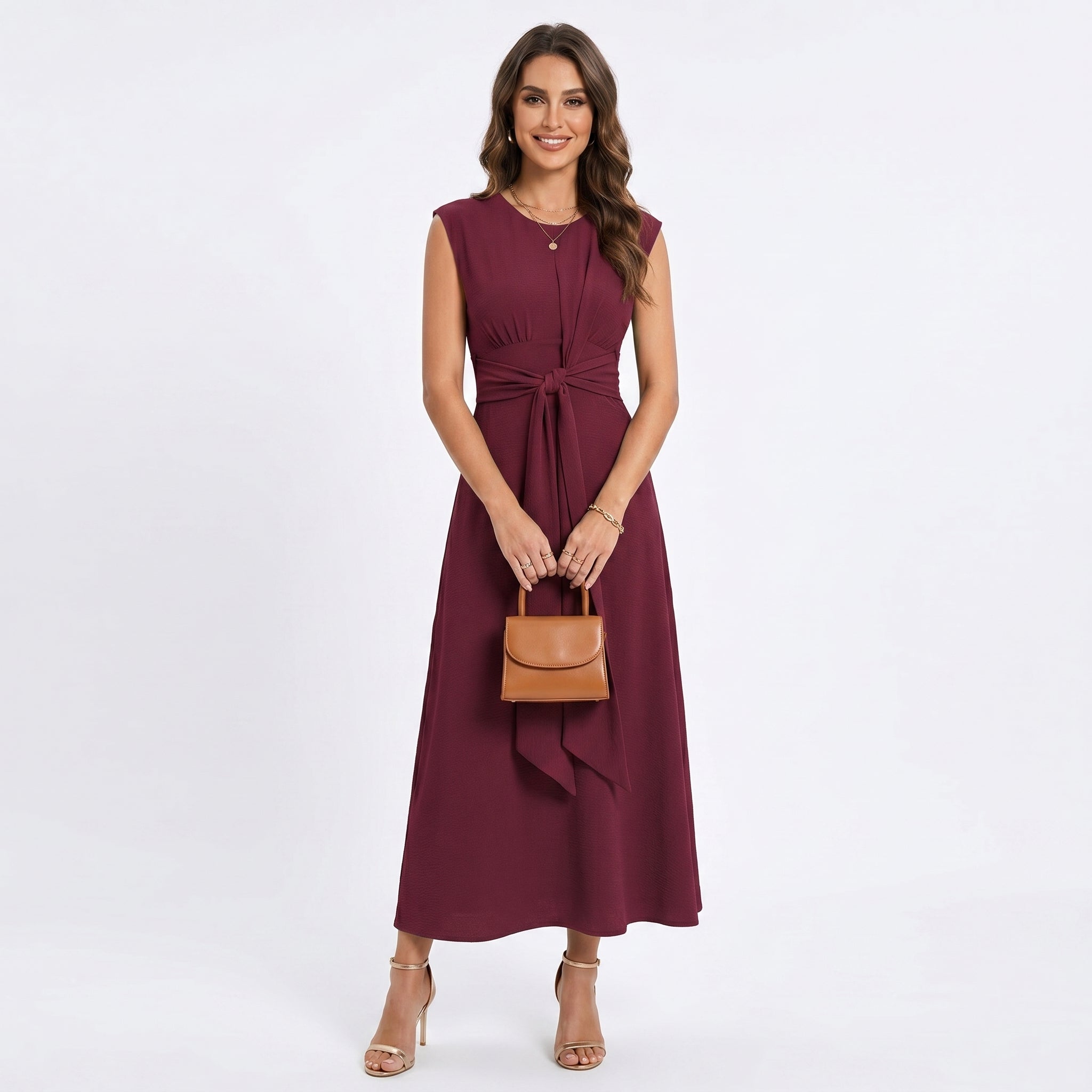 Emilie | Elegant sleeveless maxi dress with round neckline